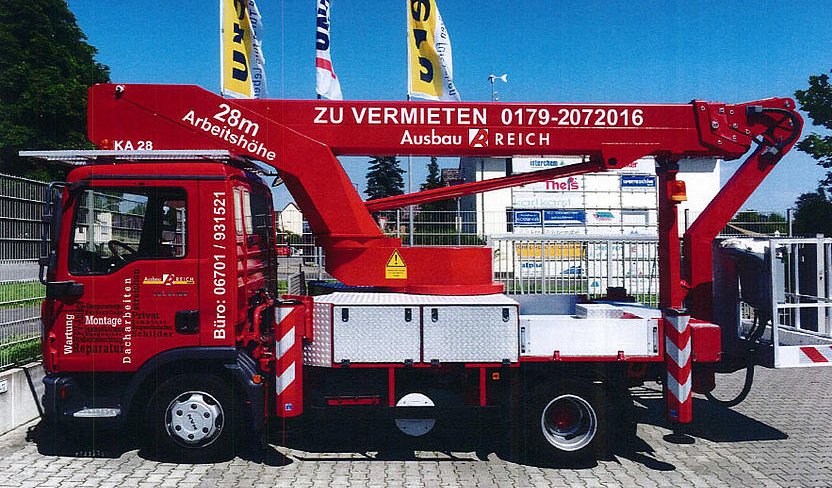 Hubsteiger_AisbauReich_2017_05.jpg Hubsteiger_AisbauReich_2017_05.jpg